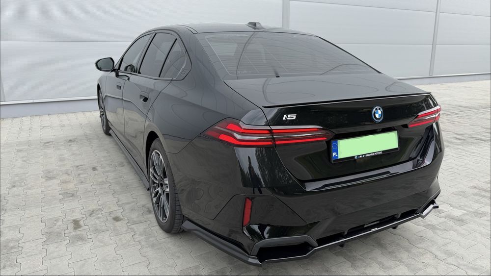 BMW i5 wynajem długoterminowy/krótkoterminowy