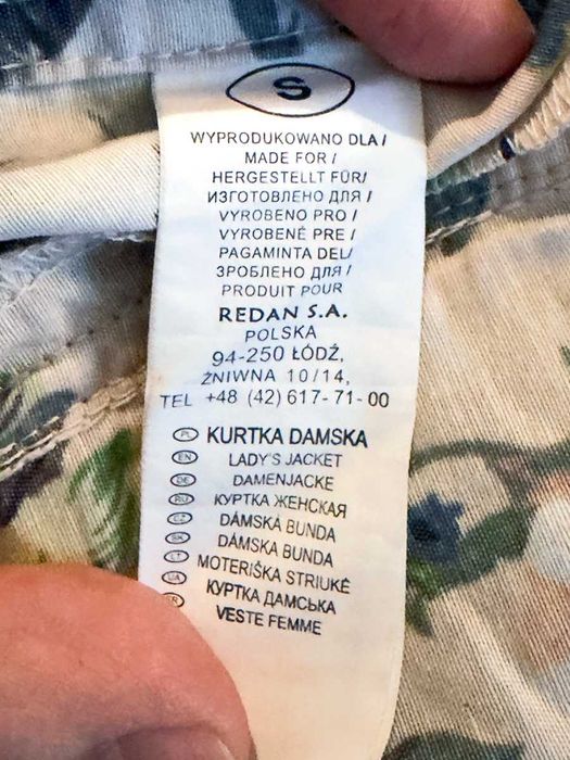 Kwiecista wiatrówka z odpinanym kapturem Troll 36
