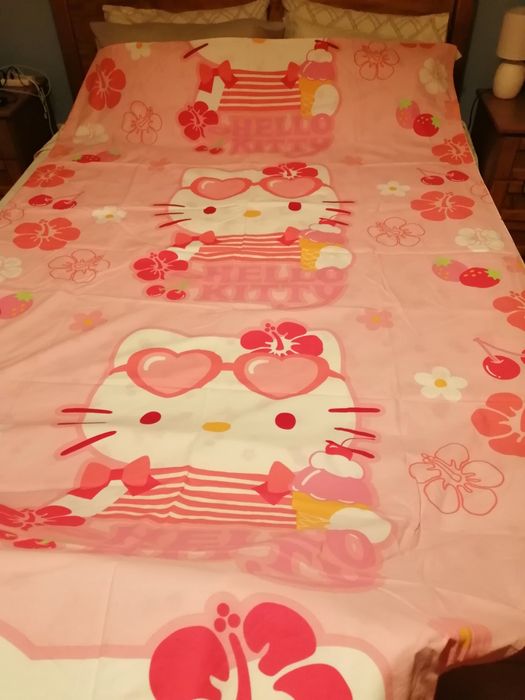 Vendo capas de edredão Barbie, Pucca, Hello Kitty