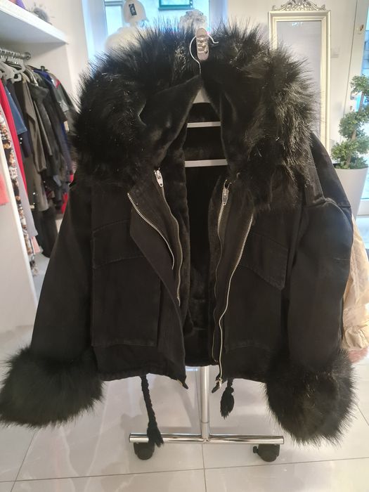 Kurtka jeansowa z futerkiem kolory