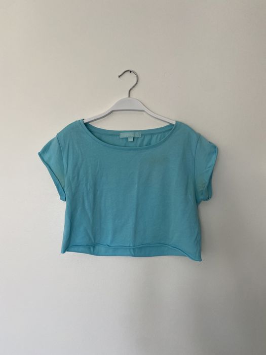 Crop top azul da bershka