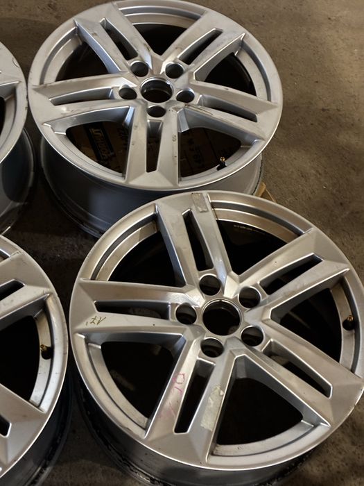 Дискі R 17 Ауді оригінал