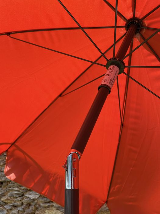 Guarda-sol Florabest inclinável vermelho com capa