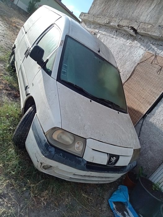 Vendo peças Carrinha Peugeot expert 2000 HDI