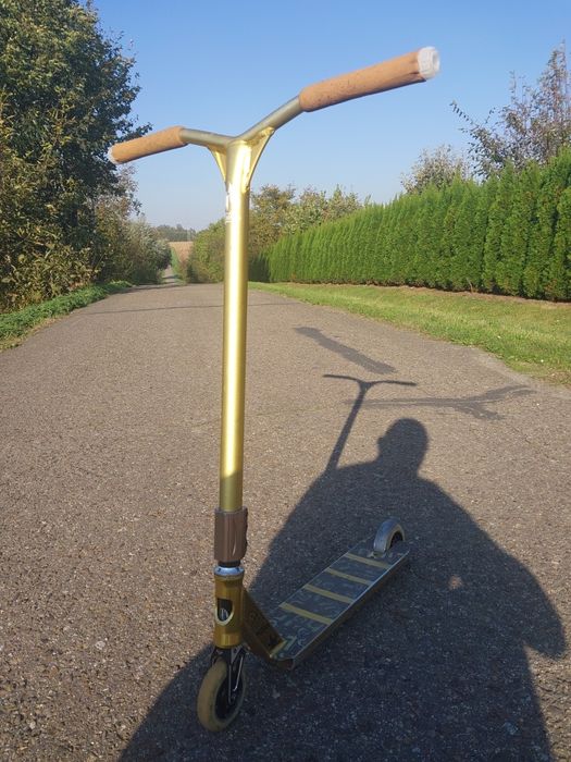 Hulajnoga wyczynową custome