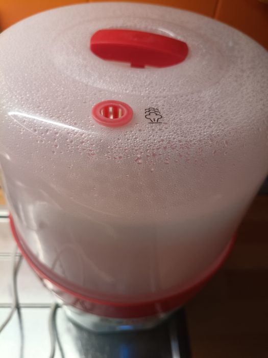 Esterilizador (bottle Sterilizer) de Biberões elétrico a Vapor, Prénatal -6 Biberões, caixa original