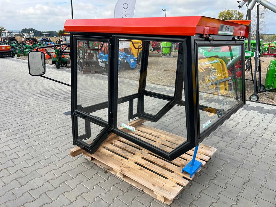 Kabina Ursus Kabina ciągnikowa z błotnikami/ kabina bez błotników C330 C-330 C360 C-360 MF235 MF255 T25 T-25 +wycieraczka / Dostawa całe PL --RATY--