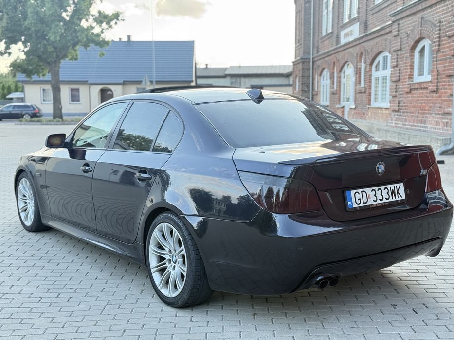 BMW E60 525d M57 | full M-pakiet | Carbon Schwarz | komforty | navi | 18" | bez wkładu