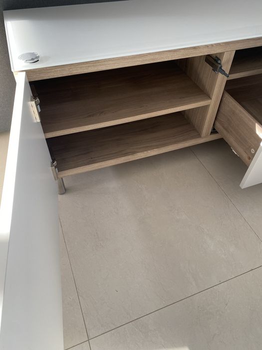Móvel aparador TV Ikea