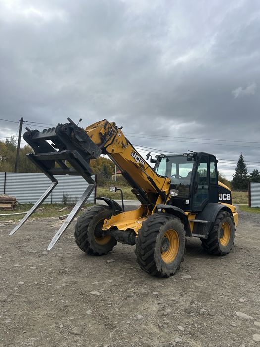 Ładowarka JCB TM320S