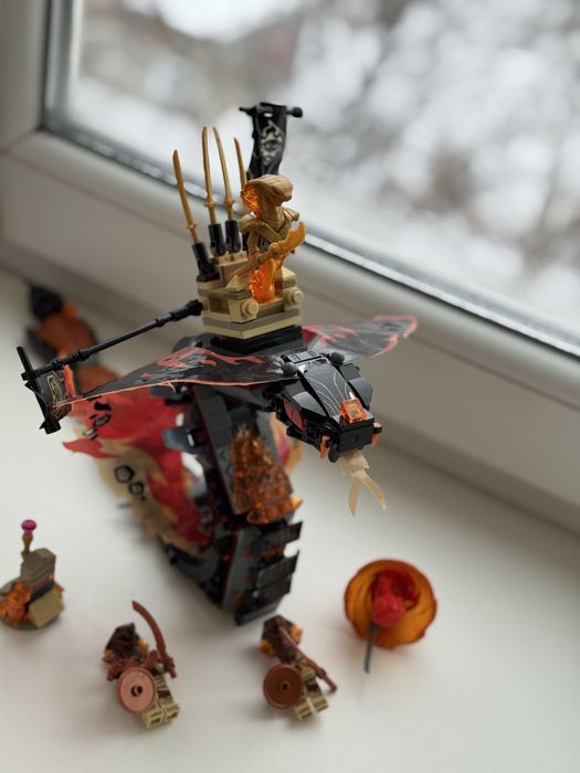 Конструктор Огненный клык Лего 70674