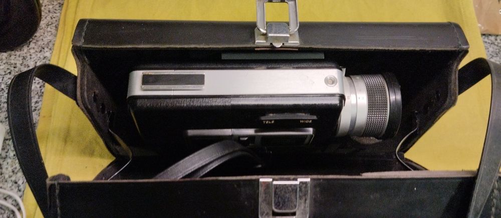 Máquina de filmar vintage Minolta Super 8 Autopak- 8D4