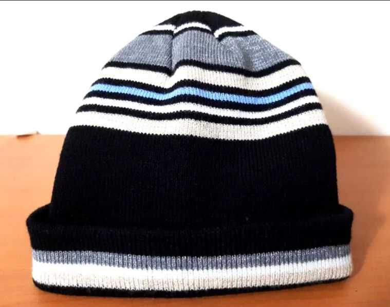Gorro Várias Cores e Brilhante