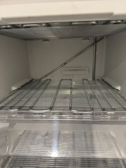 Морозильна камера Indesit