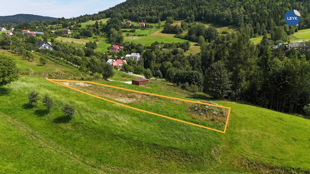 działka budowalna, asfaltowy dojazd, prąd i własna studnia!