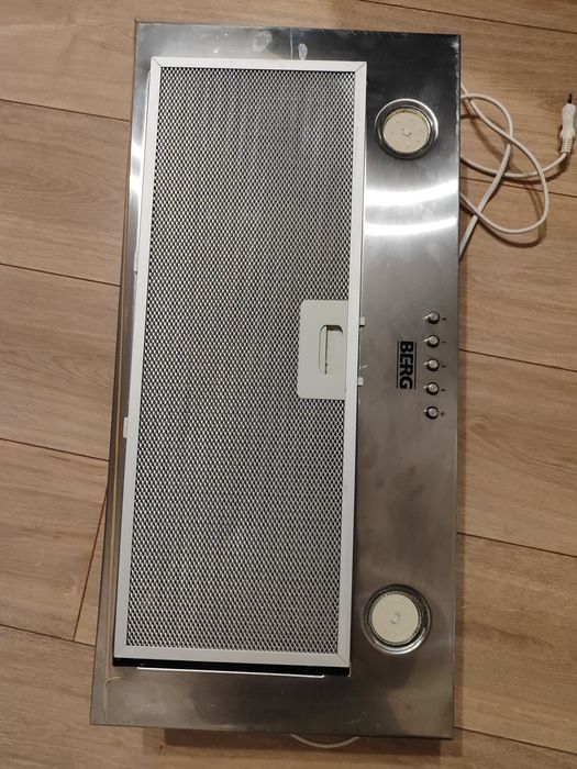 Okap podszafkowy BERG