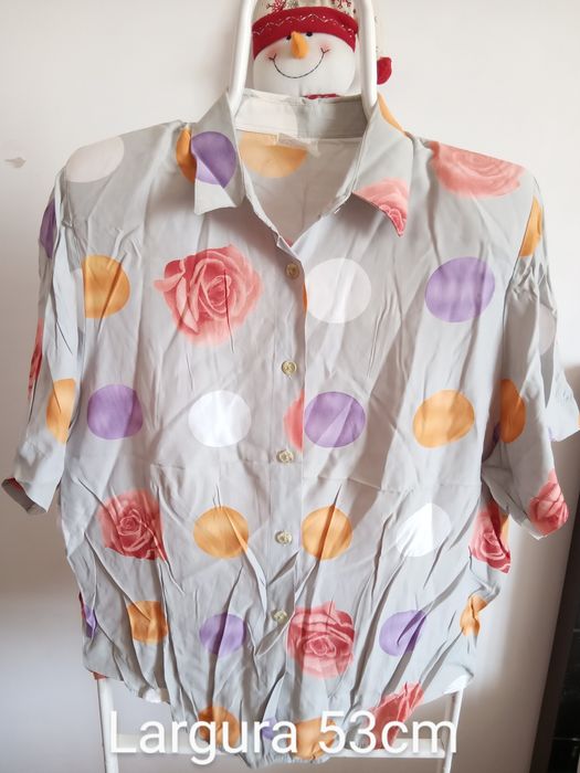 Camisa estampada círculos e rosas, M