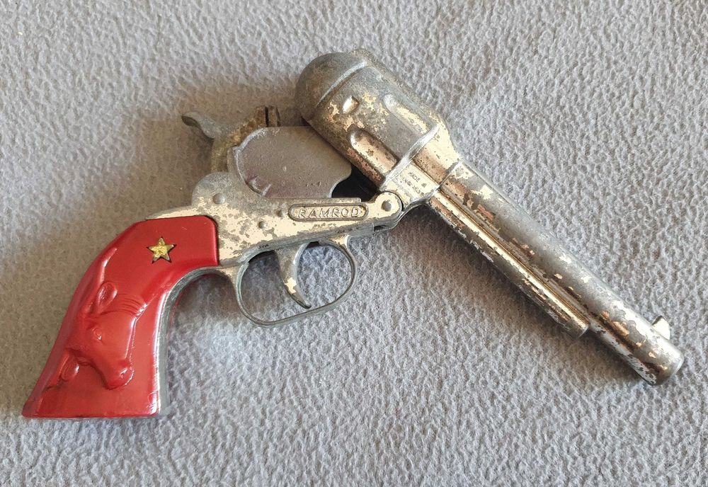 Belo Revolver de brincar LONESTAR RAMROD, vintage - Anos 60 - England