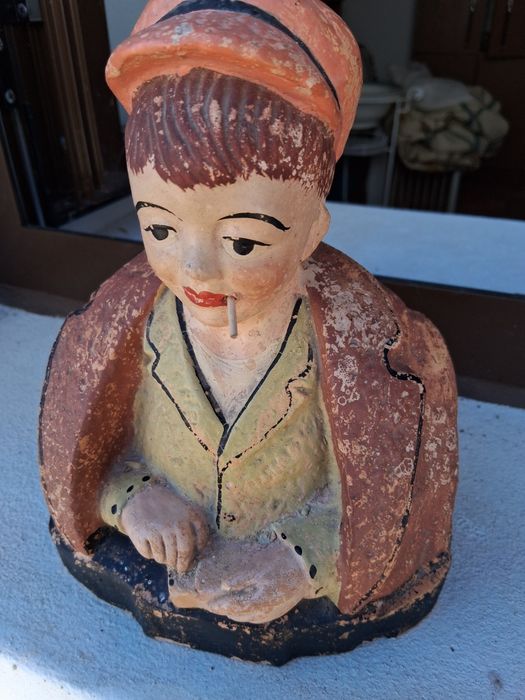 Busto Jogador de Cartas em terracota. Coimbra
