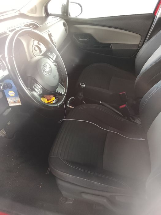 Vendo Toyota Yaris