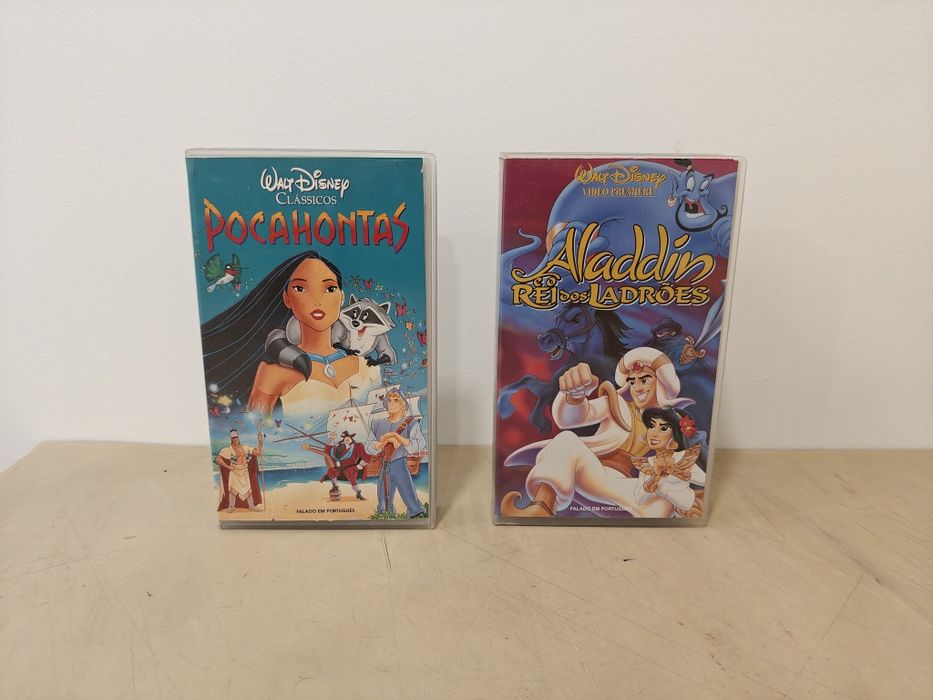 Conjunto VHS Disney – Pocahontas + Aladdin | Português