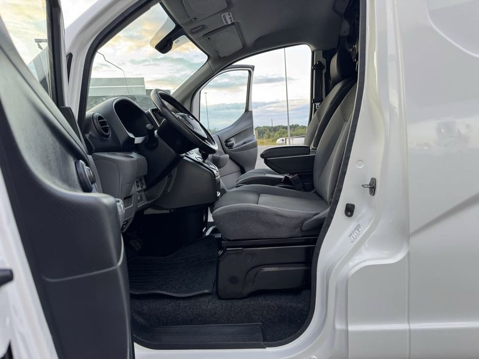 Nissan e-NV200 — Eлектрофургон ElectroCar Електро Авто