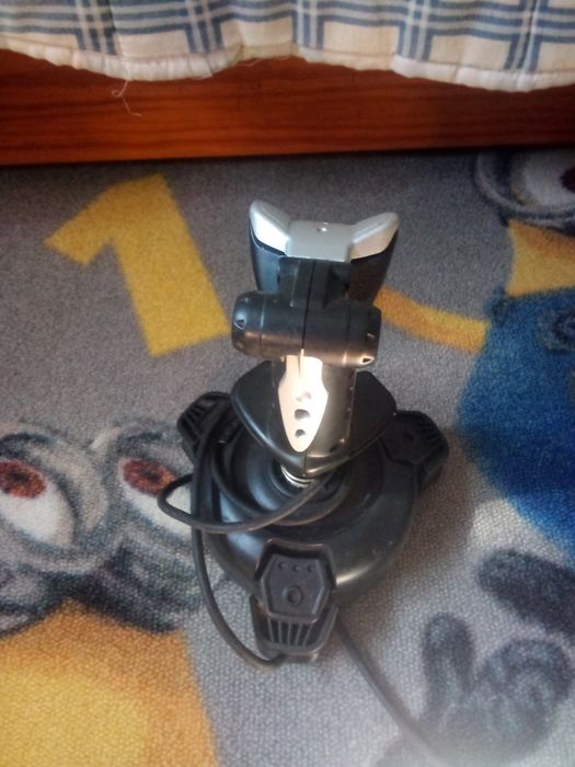 Comando de mão para jogos