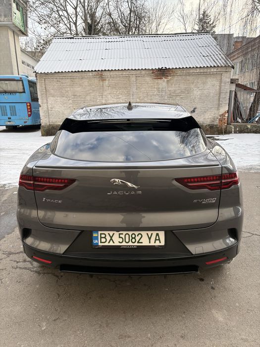 Електроавтомобіль Ягуар I-PACE SE
