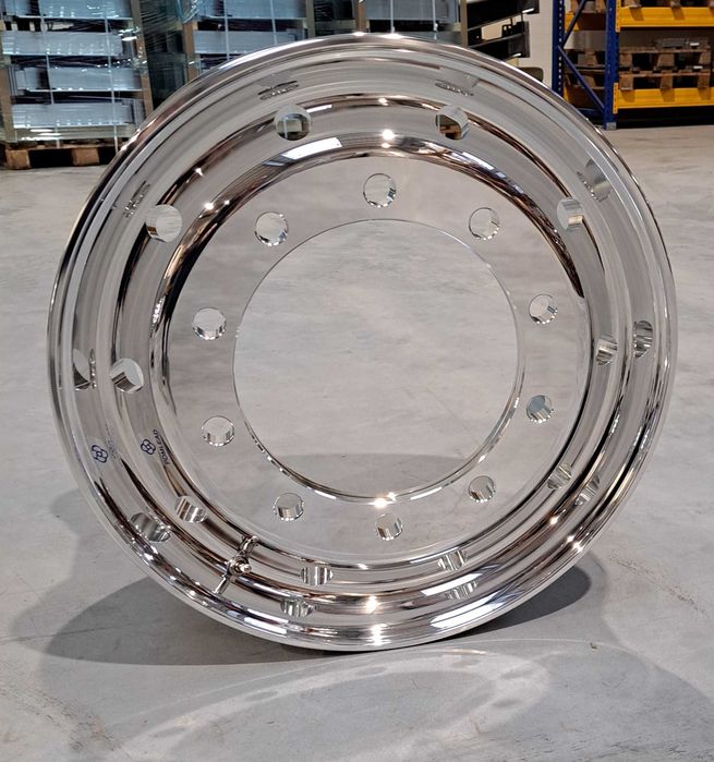 Kuta felga aluminiowa POMLEAD - 22,5x11,75 ET120- polerowana na lustro