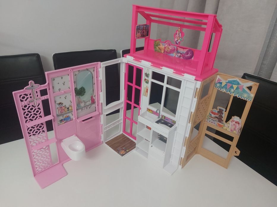 Domek barbie łóżko toaleta rozkładany kuchnia