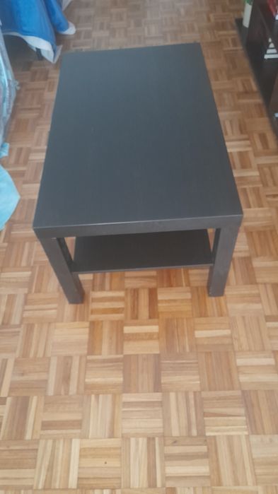 Mesa de sala de apoio
