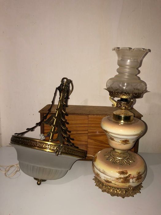 Variedad de articulos antigos