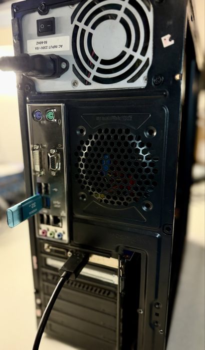 Torre Intel i3 | GT 1030
