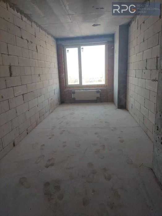 ЄОСЕЛЯ | ГЕНЕРАТОР | Продаж 2-кімнатної квартири в ЖК "Метрополіс", 67 м²