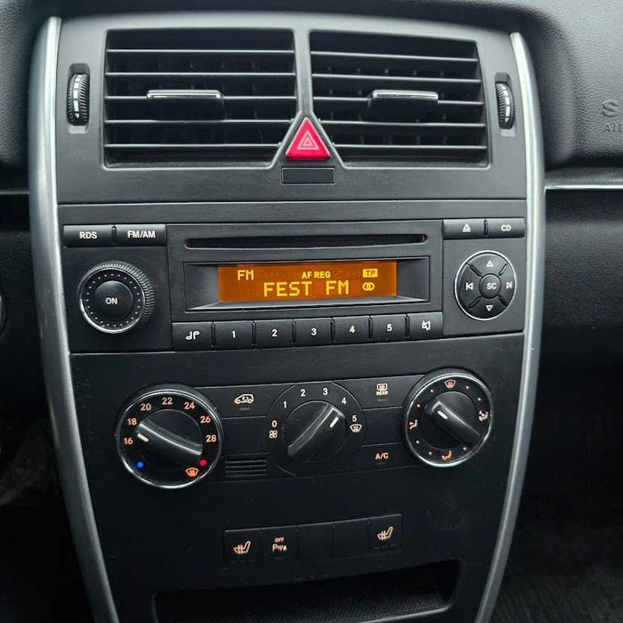 Mercedes W245 B-klasa C180