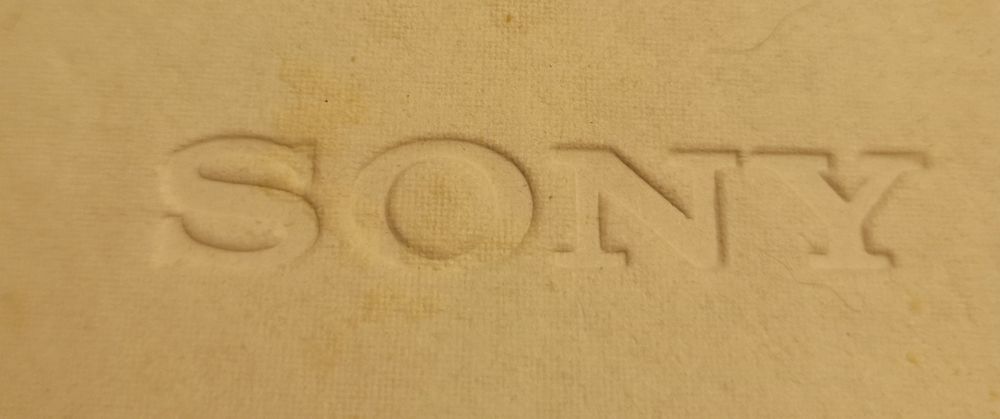 SONY  HT-AX7 Przenośny kinowy system audio 360