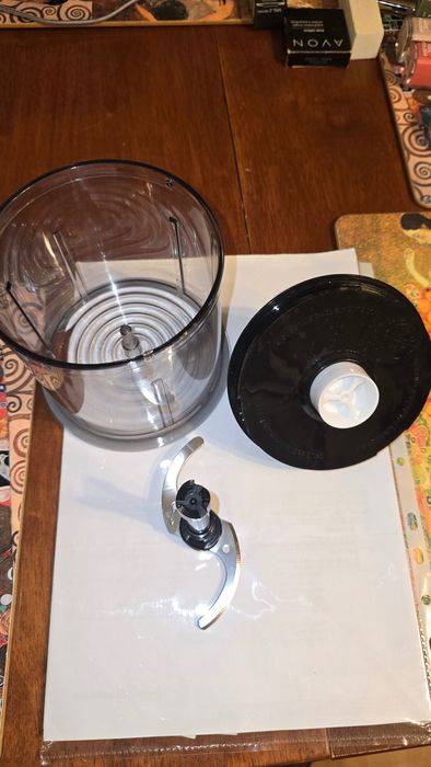 Bosch MaxoMixx - pojemnik do siekania i uchwyt trzepaczki