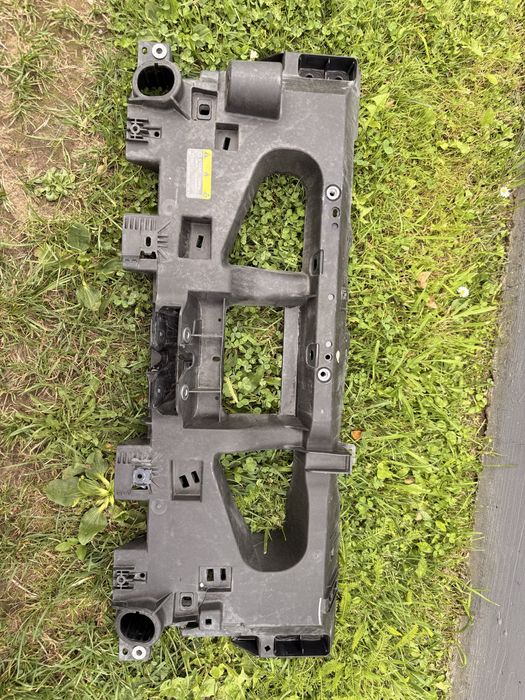 Панель передня Телевізор Volkswagen ID4 11A805563 1EA010008B