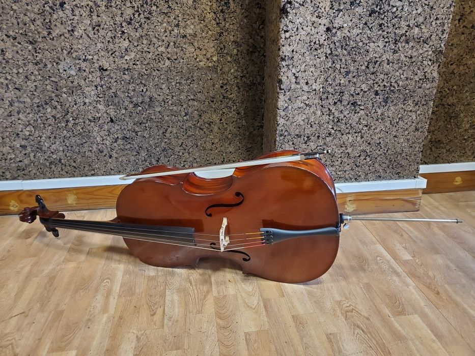 Violoncelo 4/4 luthier alemão C. Placht (Bubenreuth) com arco.