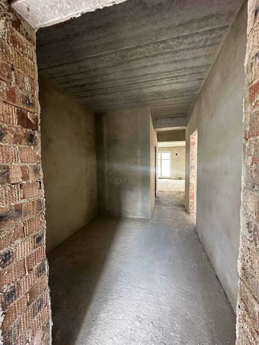 Сучасний Таунхаус з гаражем в місті,центральна частина.