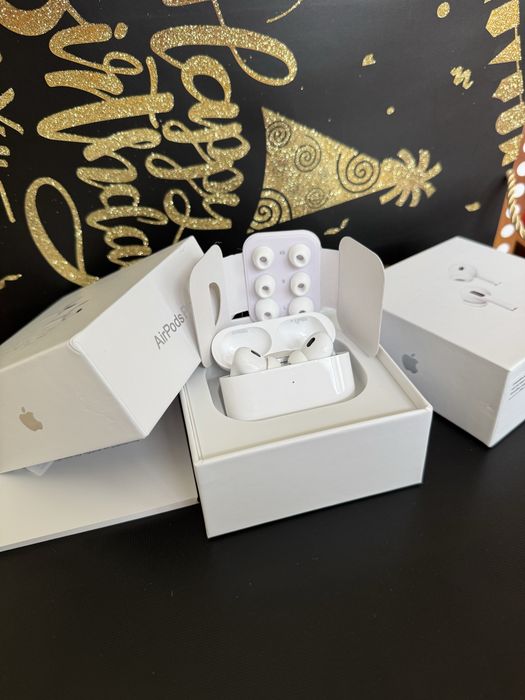 Навушники AirPods Pro 2 з активним шумозаглушенням