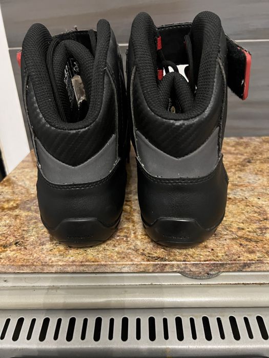 Buty Vanucci RVX-1 rozm 43