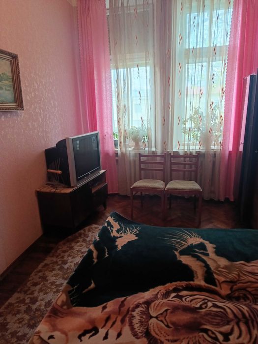 Продам реальную 3-х комн.квартиру м.Холодная гора