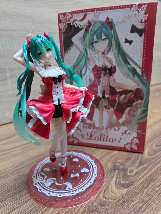 Figurka Hatsune Miku Lolita
