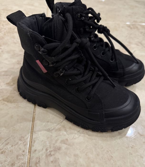 Ботинки Zara Осень-Весна  30р