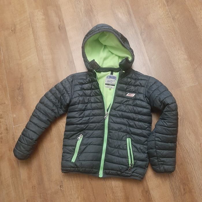 Куртка на мальчика 10-12 лет