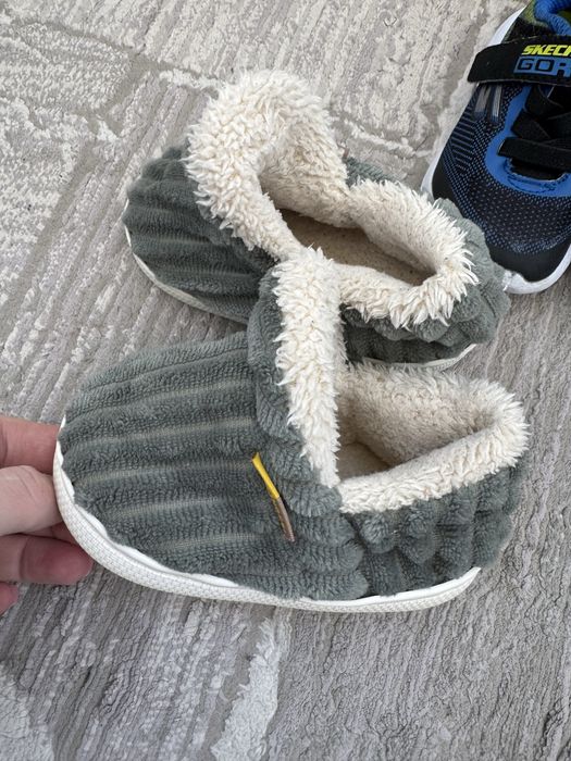 Шкіряні кеди Clarks/босоніжки/для дому/кросівки  21-22 розмір