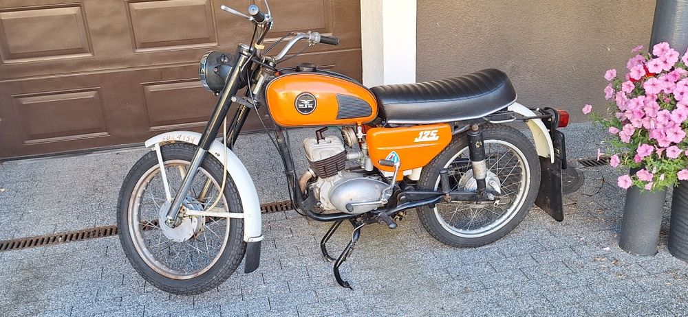 WSK 125 GIL biała tablica oryginalny stan