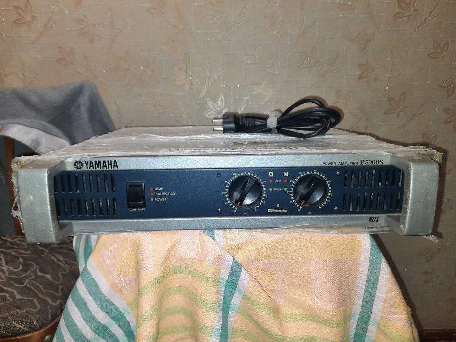 Комплект звука YAMAHA: Усилитель YAMAHA P5000S, АC YAMAHA A15