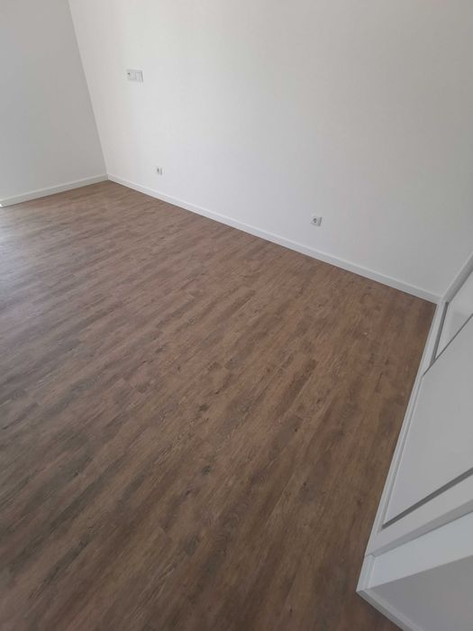 Aplicação de chão flutuante522595350611251201